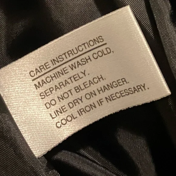 Gallery Woman Elegant Black Jacket/Trench Coat - Picture 7 of 7